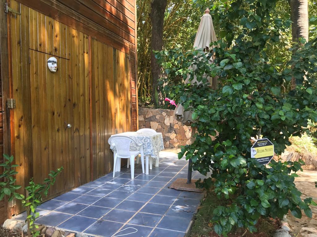 Roatan Bed & Breakfast Apartments West End Esterno foto