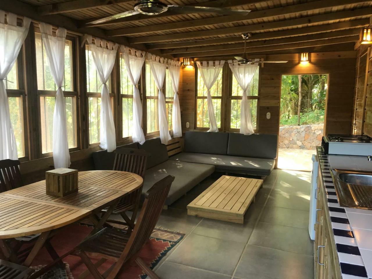 Roatan Bed & Breakfast Apartments West End Esterno foto
