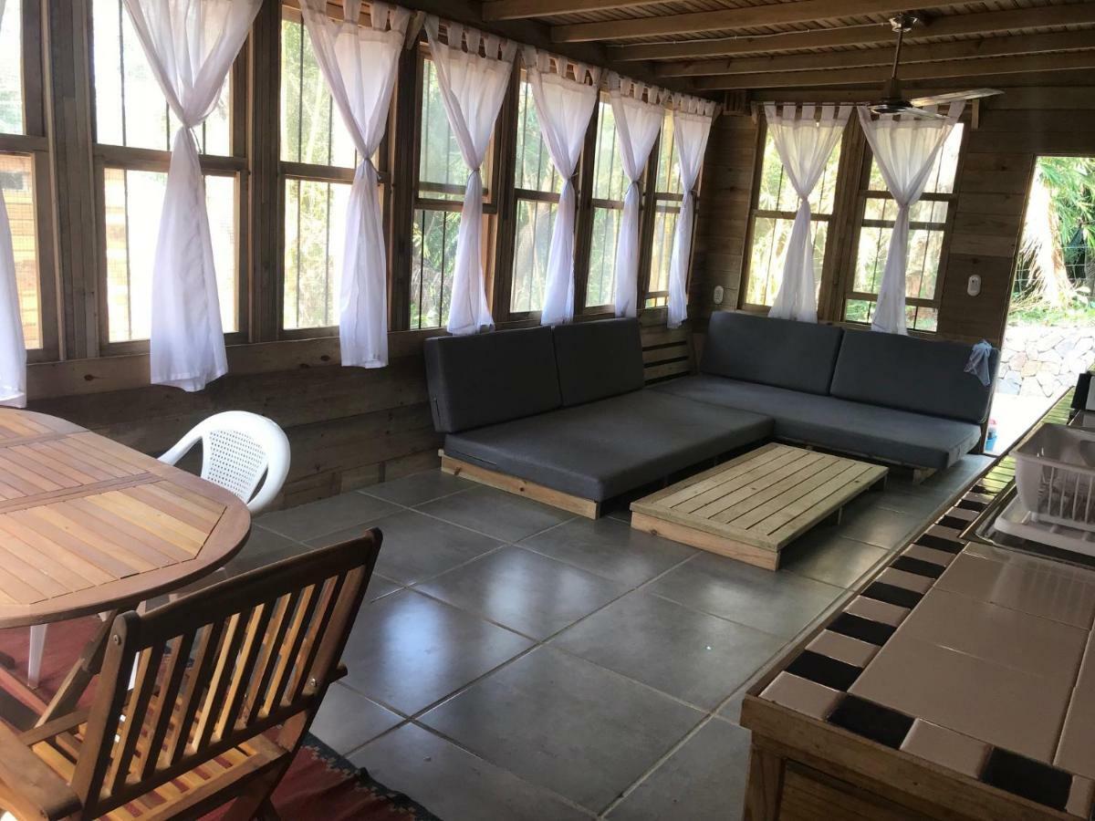 Roatan Bed & Breakfast Apartments West End Esterno foto